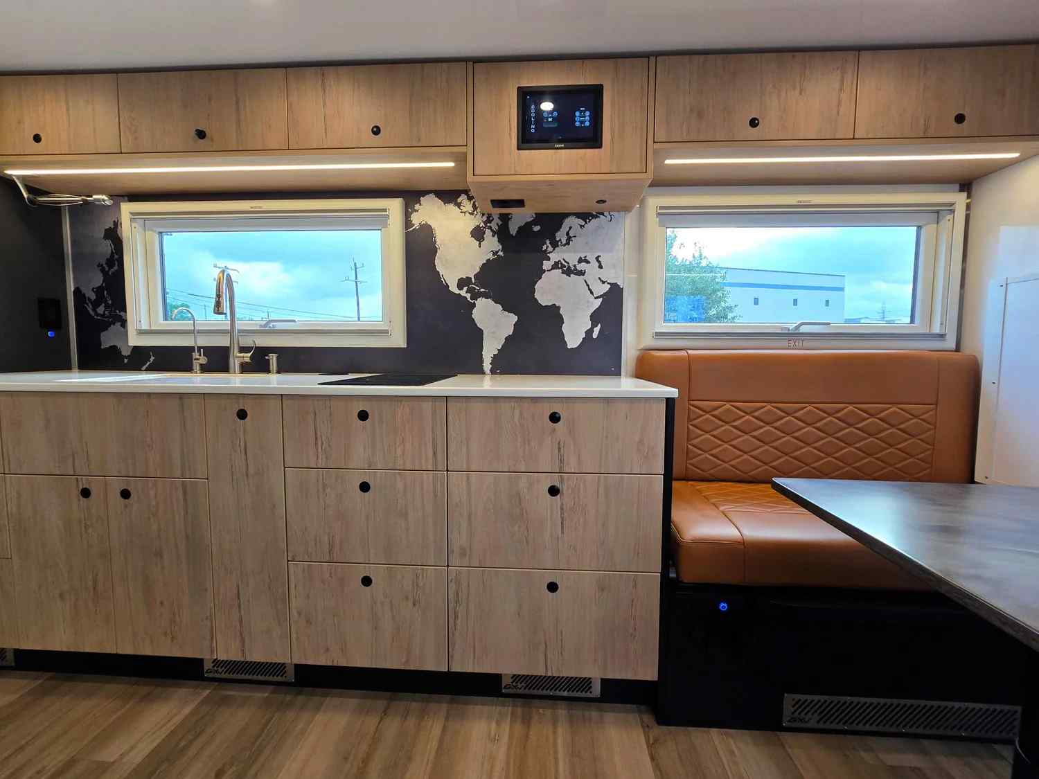 2025 Storyteller Overland GXV EPIC