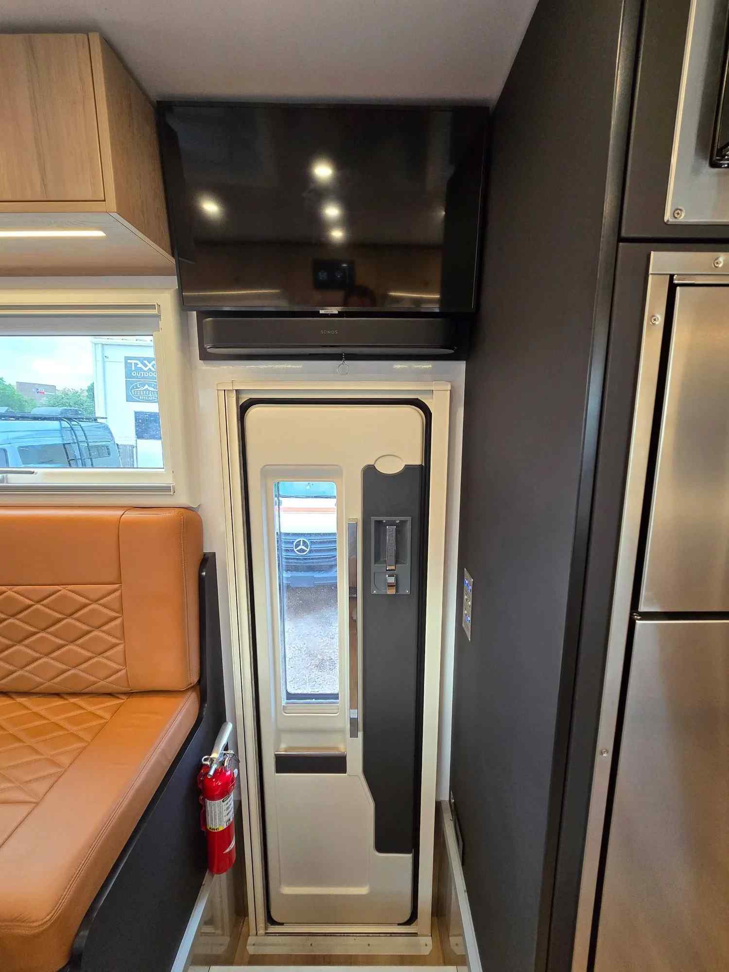 2025 Storyteller Overland GXV EPIC