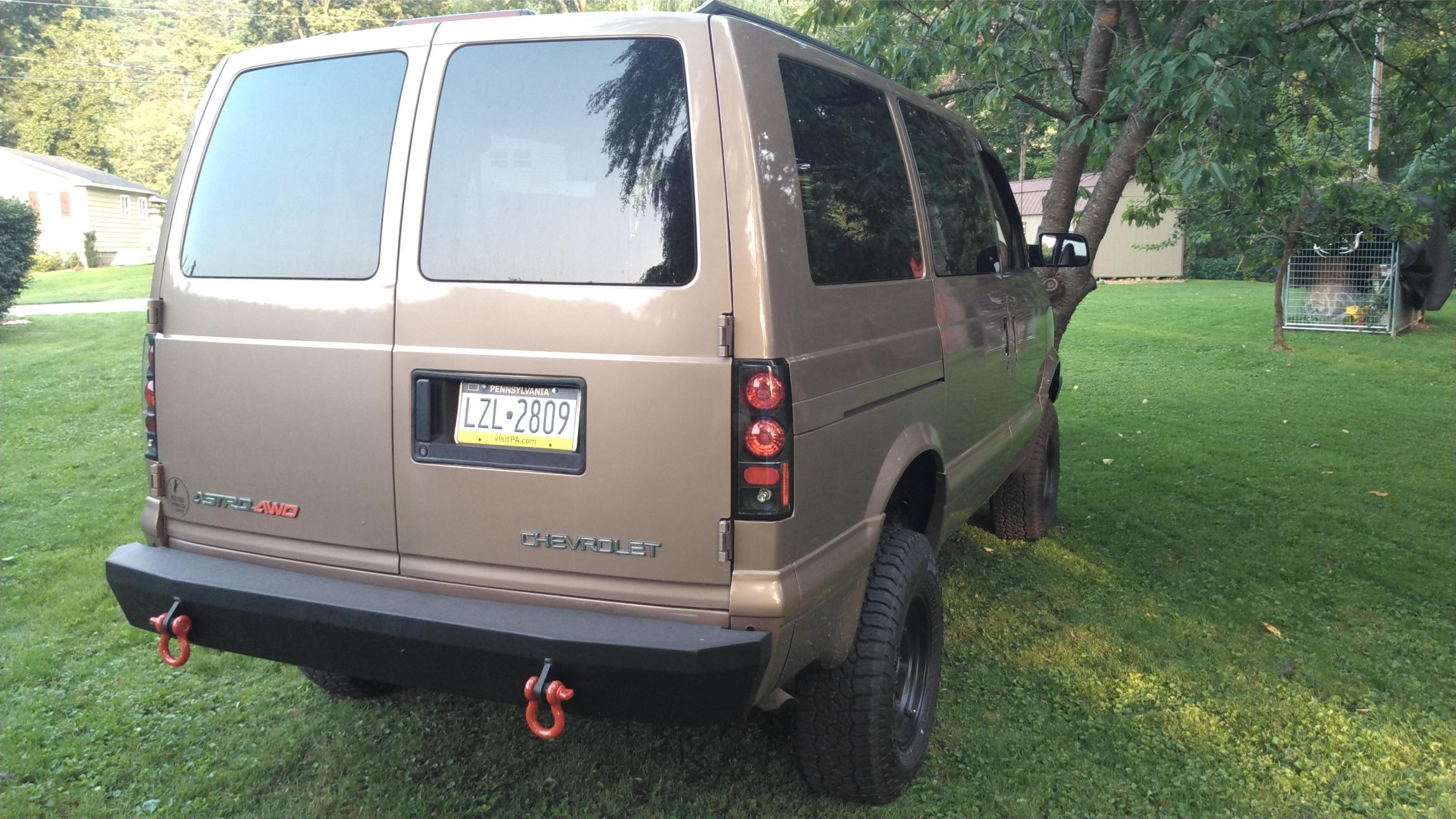 66k-Mile Modified 2003 Chevrolet Astro Van AWD