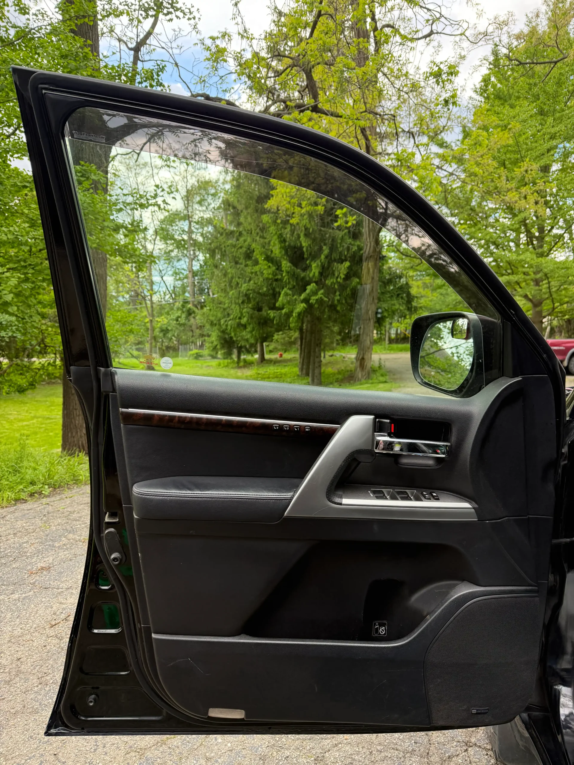 2013 Toyota Land Cruiser Overlander