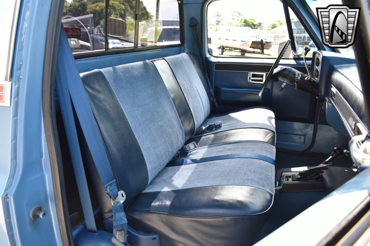 1987 GMC K10 High Sierra