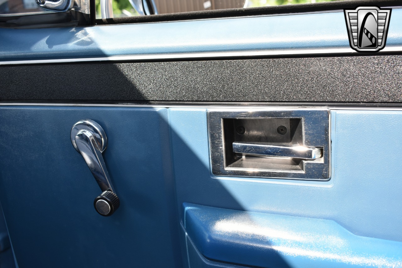 1987 GMC K10 High Sierra