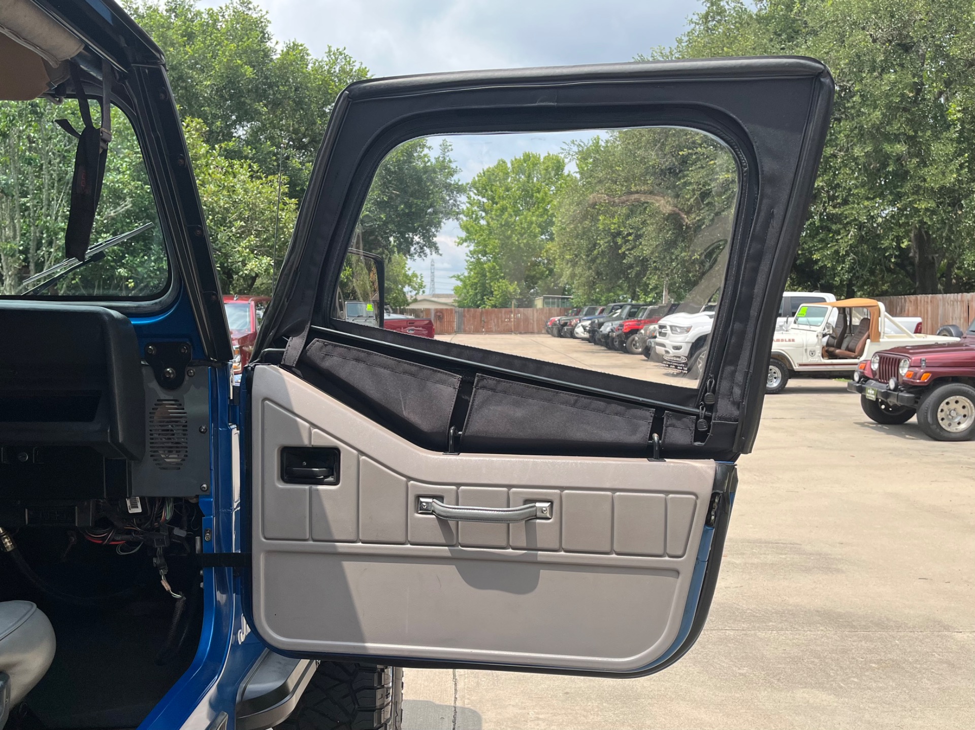 V8-Powered 1991 Jeep Wrangler YJ