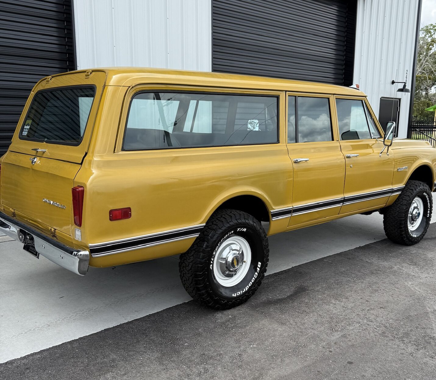 1972 Chevrolet K-20 Suburban