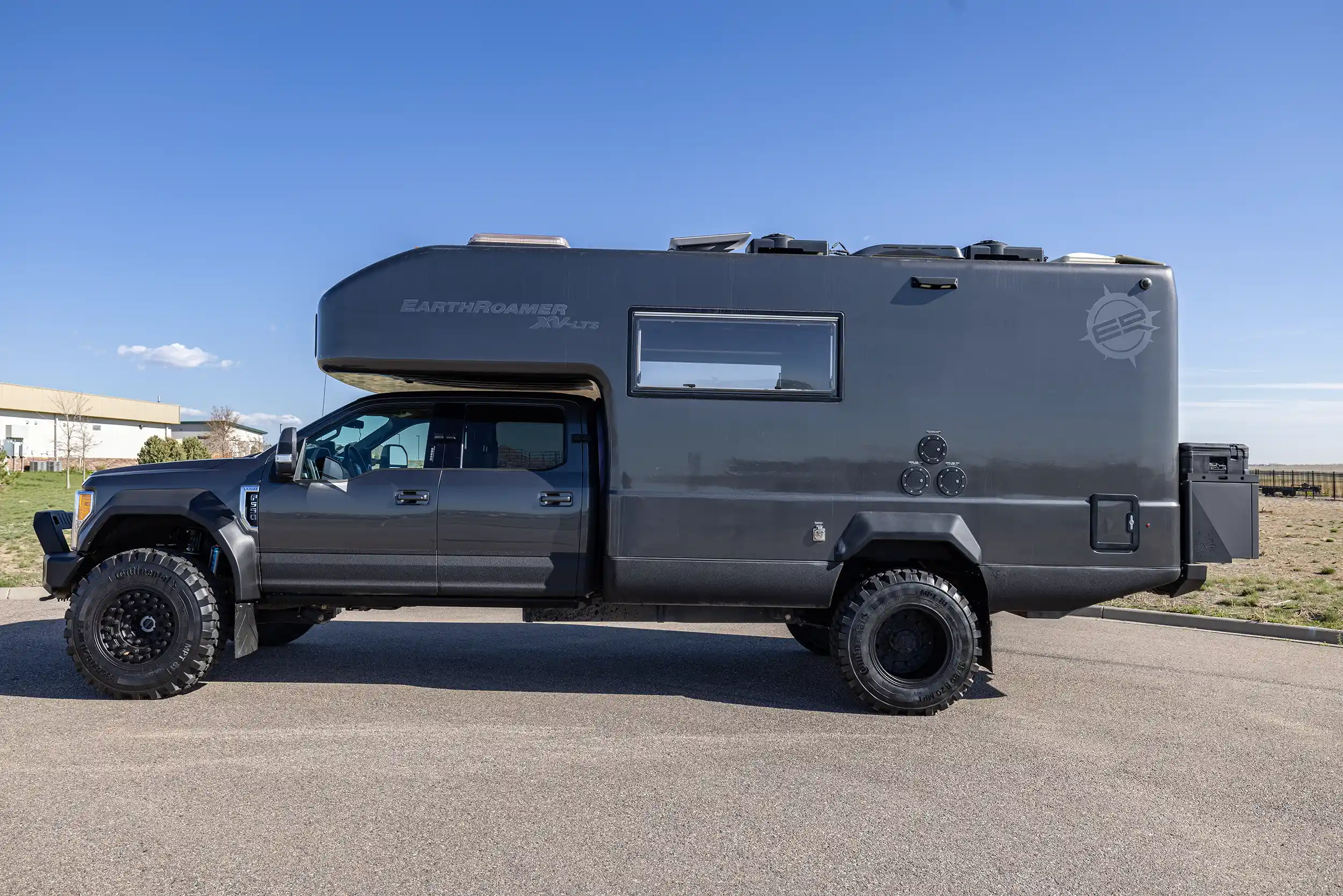 2018 EarthRoamer XV-LTS 200 - 2