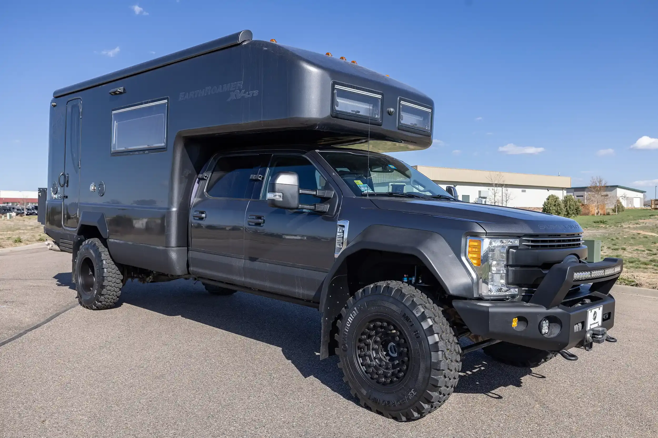 2018 EarthRoamer XV-LTS 200