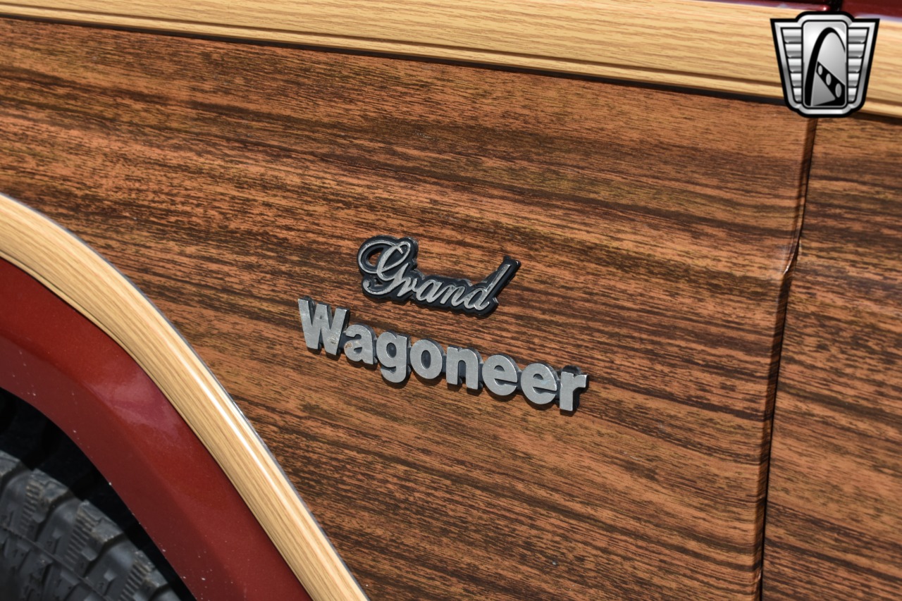 1984 Jeep Grand Wagoneer