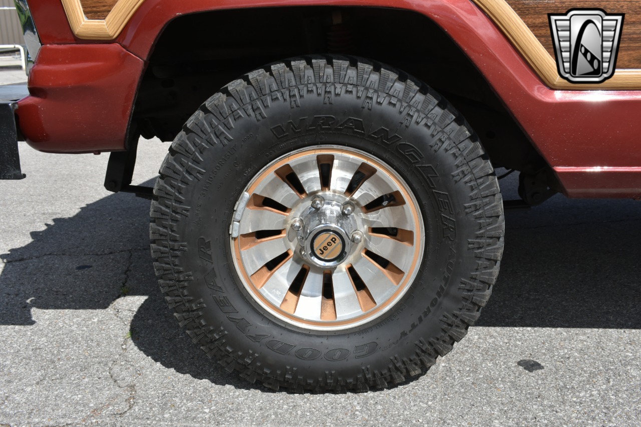 1984 Jeep Grand Wagoneer