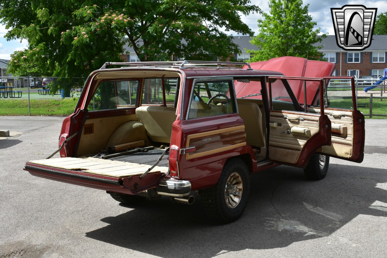 1984 Jeep Grand Wagoneer