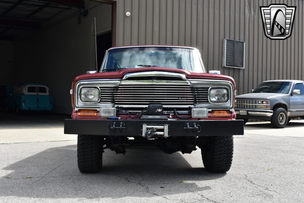 1984 Jeep Grand Wagoneer