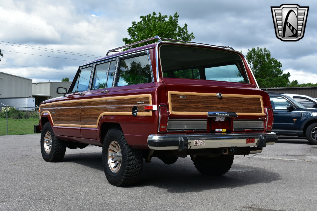 1984 Jeep Grand Wagoneer