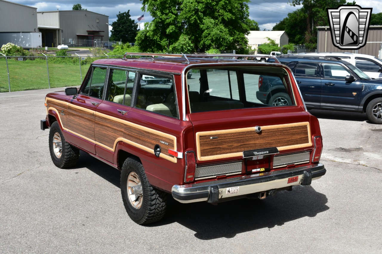 1984 Jeep Grand Wagoneer