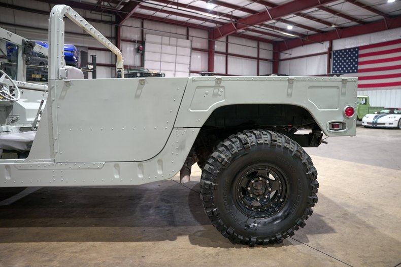 1991 Hummer H1