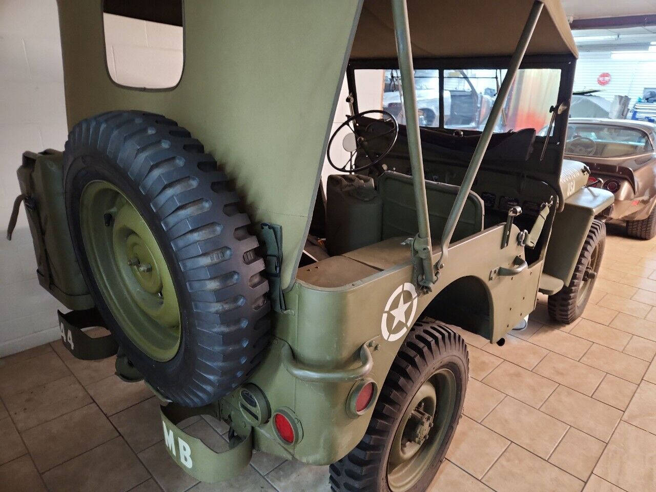 1944 Willys Jeep MB - 2