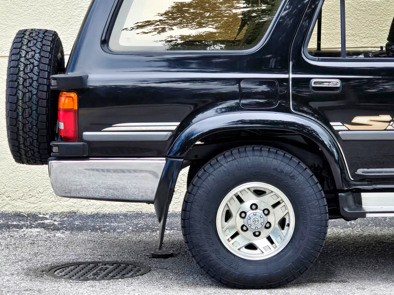 Pending Sale: 1995 Toyota Hilux Surf SSR-X Sport Pack