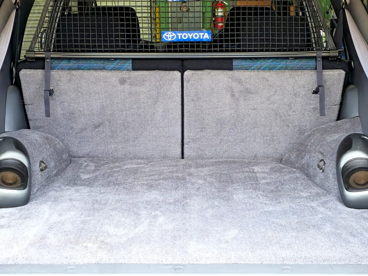 Pending Sale: 1995 Toyota Hilux Surf SSR-X Sport Pack