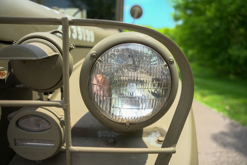 1953 Dodge M-37 + Trailer