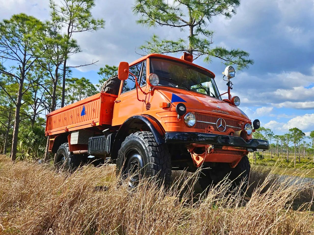 Sold: 1979 Mercedes-Benz Unimog 416-1