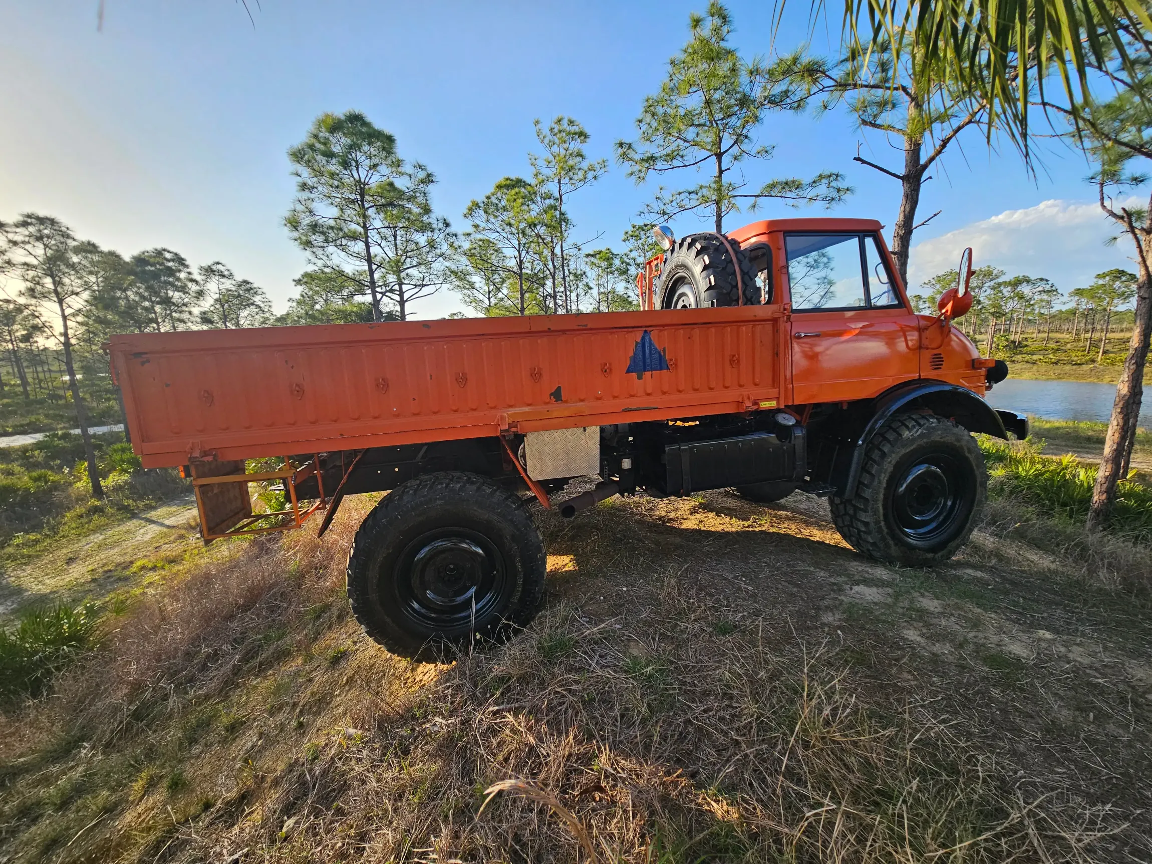 Sold: 1979 Mercedes-Benz Unimog 416