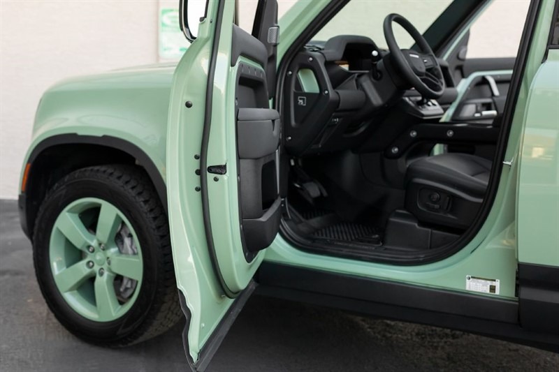 2023 Land Rover Defender 110 75th Limited Edition