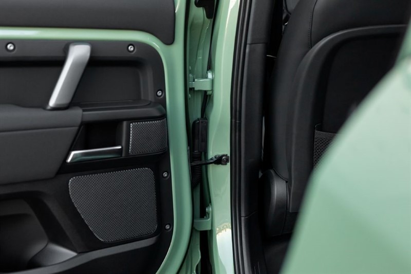 2023 Land Rover Defender 110 75th Limited Edition