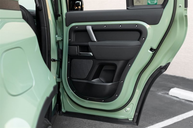 2023 Land Rover Defender 110 75th Limited Edition