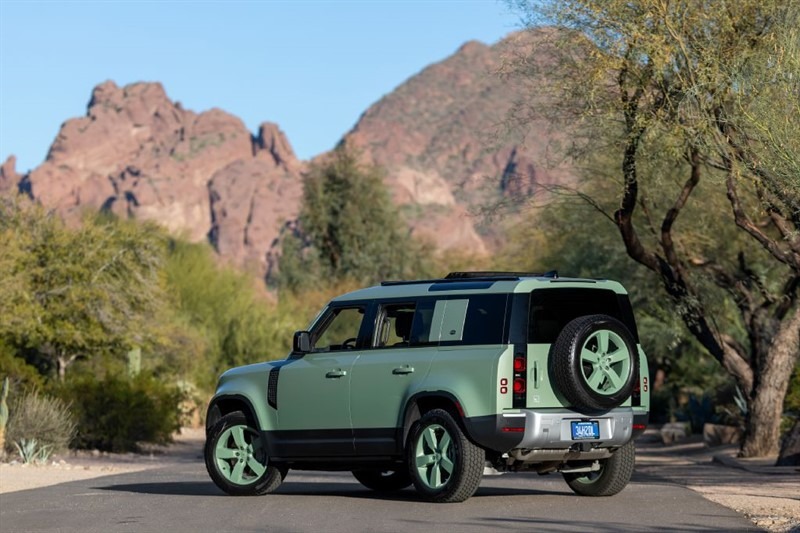 2023 Land Rover Defender 110 75th Limited Edition