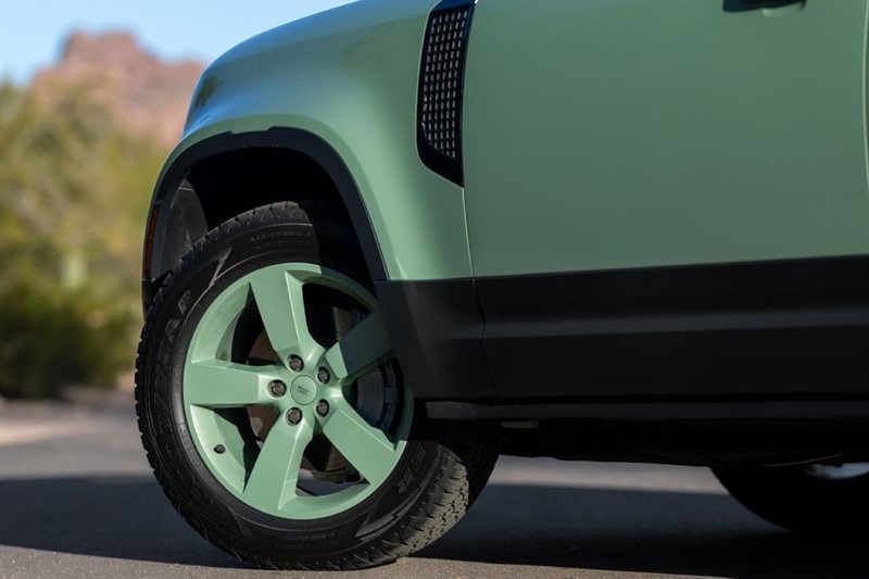 2023 Land Rover Defender 110 75th Limited Edition