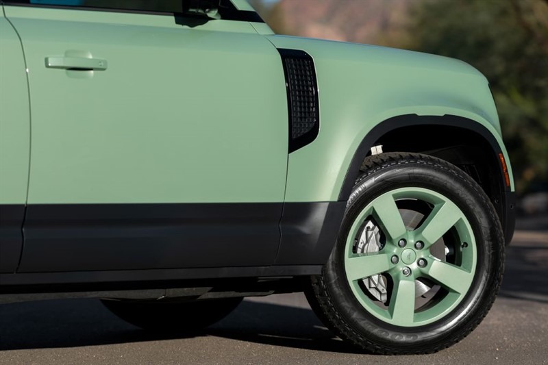 2023 Land Rover Defender 110 75th Limited Edition