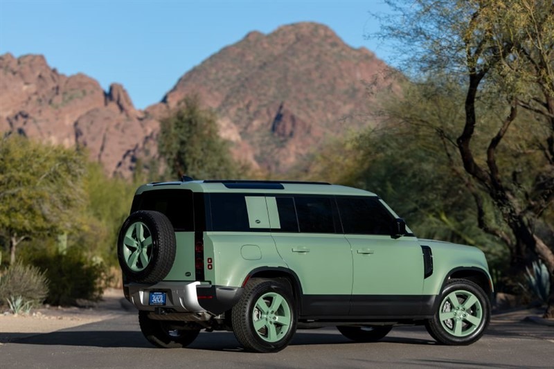 2023 Land Rover Defender 110 75th Limited Edition