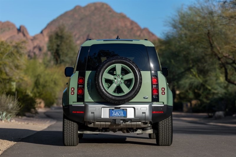 2023 Land Rover Defender 110 75th Limited Edition
