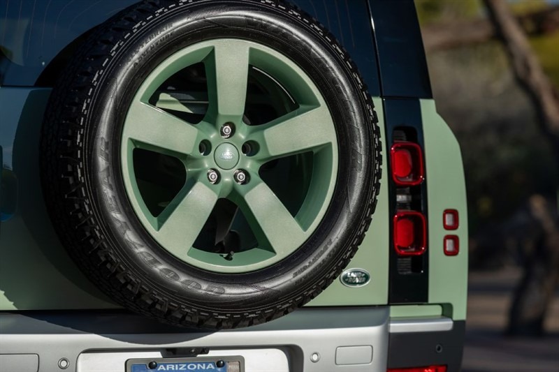 2023 Land Rover Defender 110 75th Limited Edition