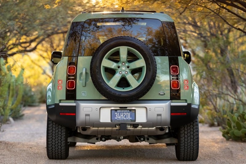 2023 Land Rover Defender 110 75th Limited Edition