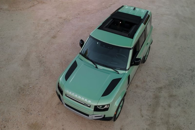 2023 Land Rover Defender 110 75th Limited Edition