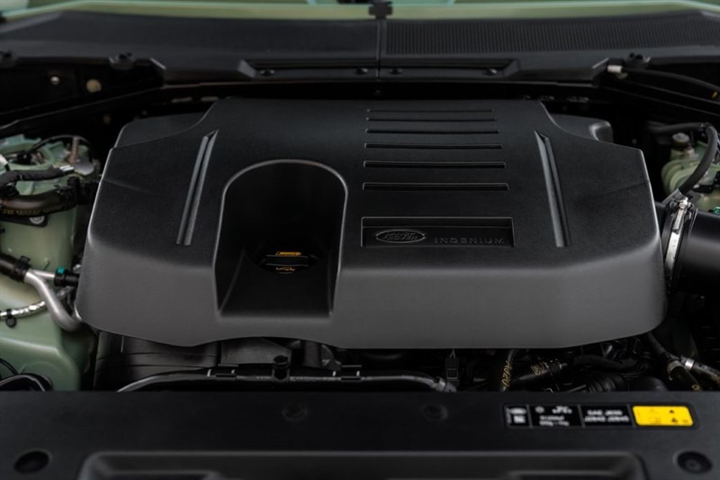 2023 Land Rover Defender 110 75th Limited Edition