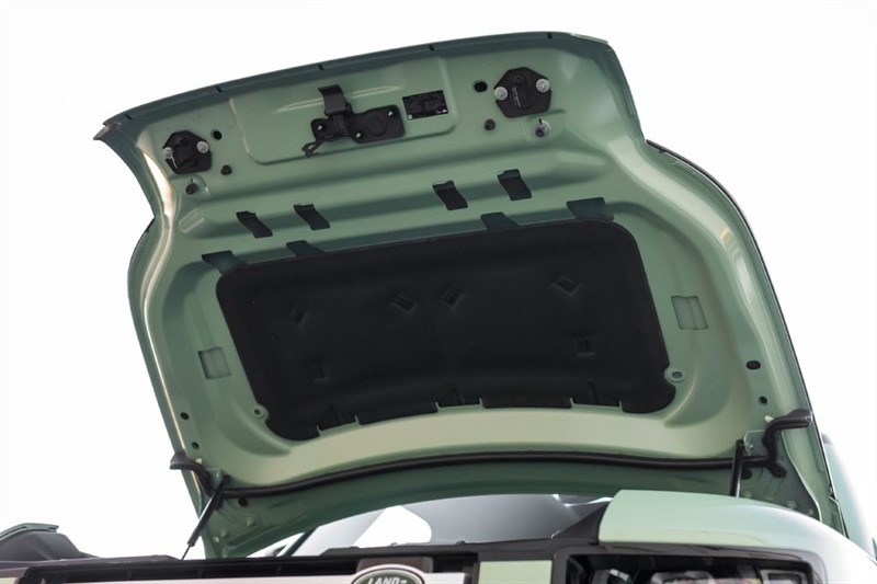 2023 Land Rover Defender 110 75th Limited Edition
