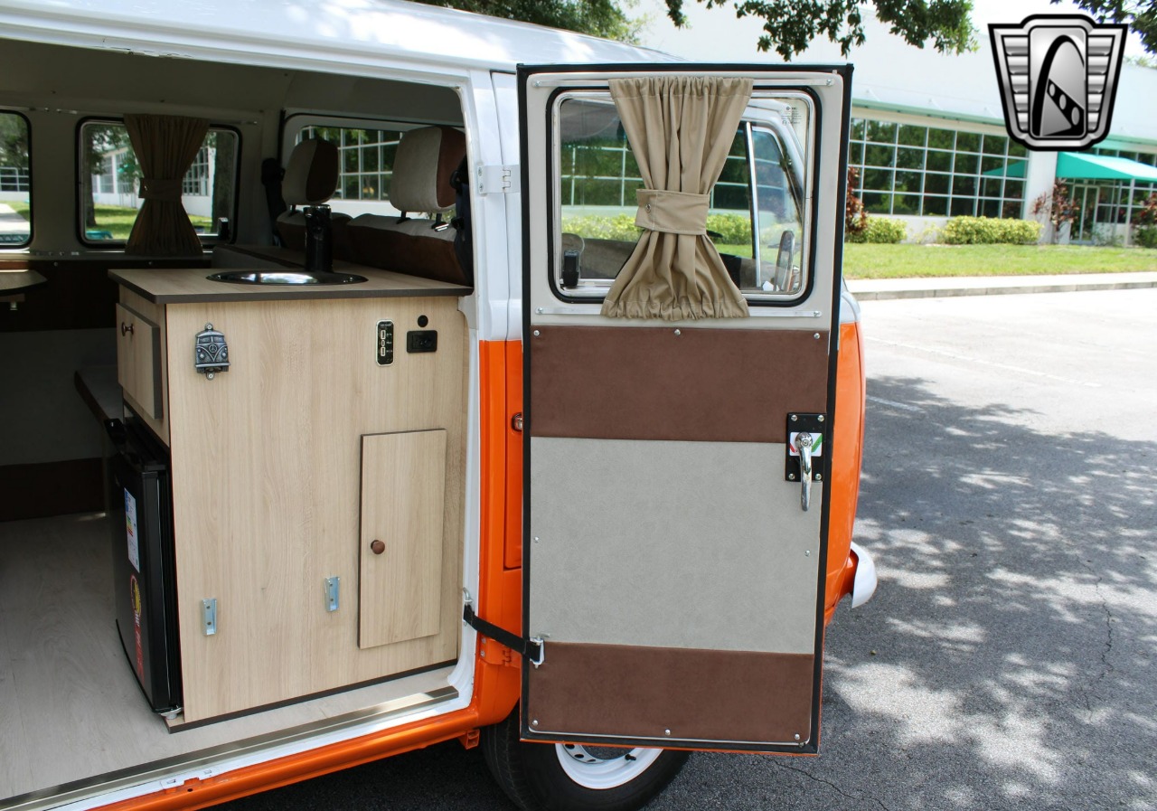 1994 Volkswagen Type 2 Samba