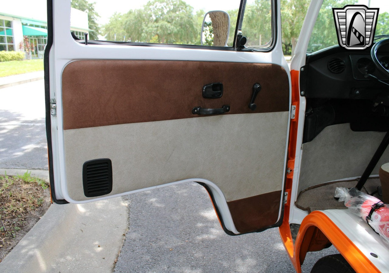 1994 Volkswagen Type 2 Samba