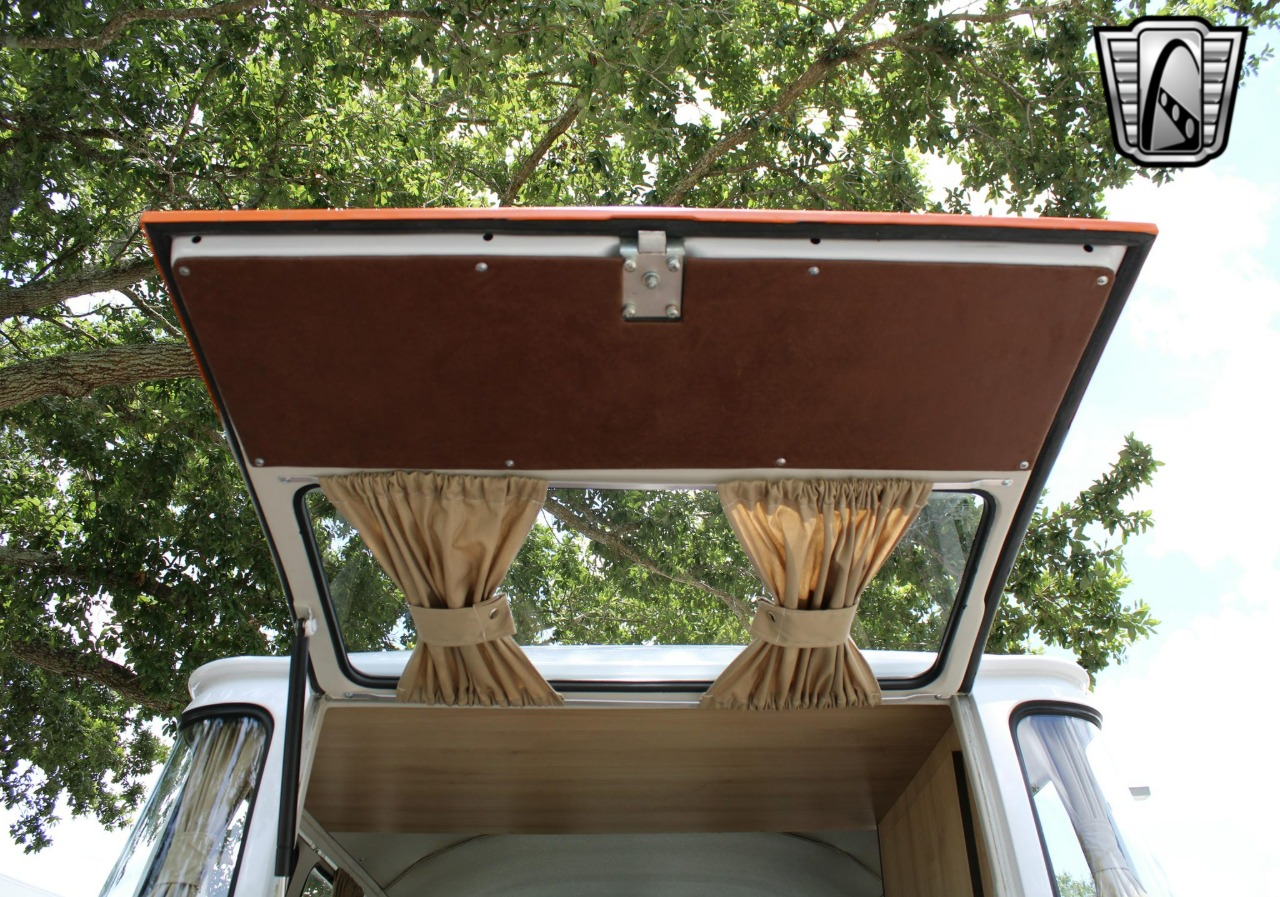 1994 Volkswagen Type 2 Samba