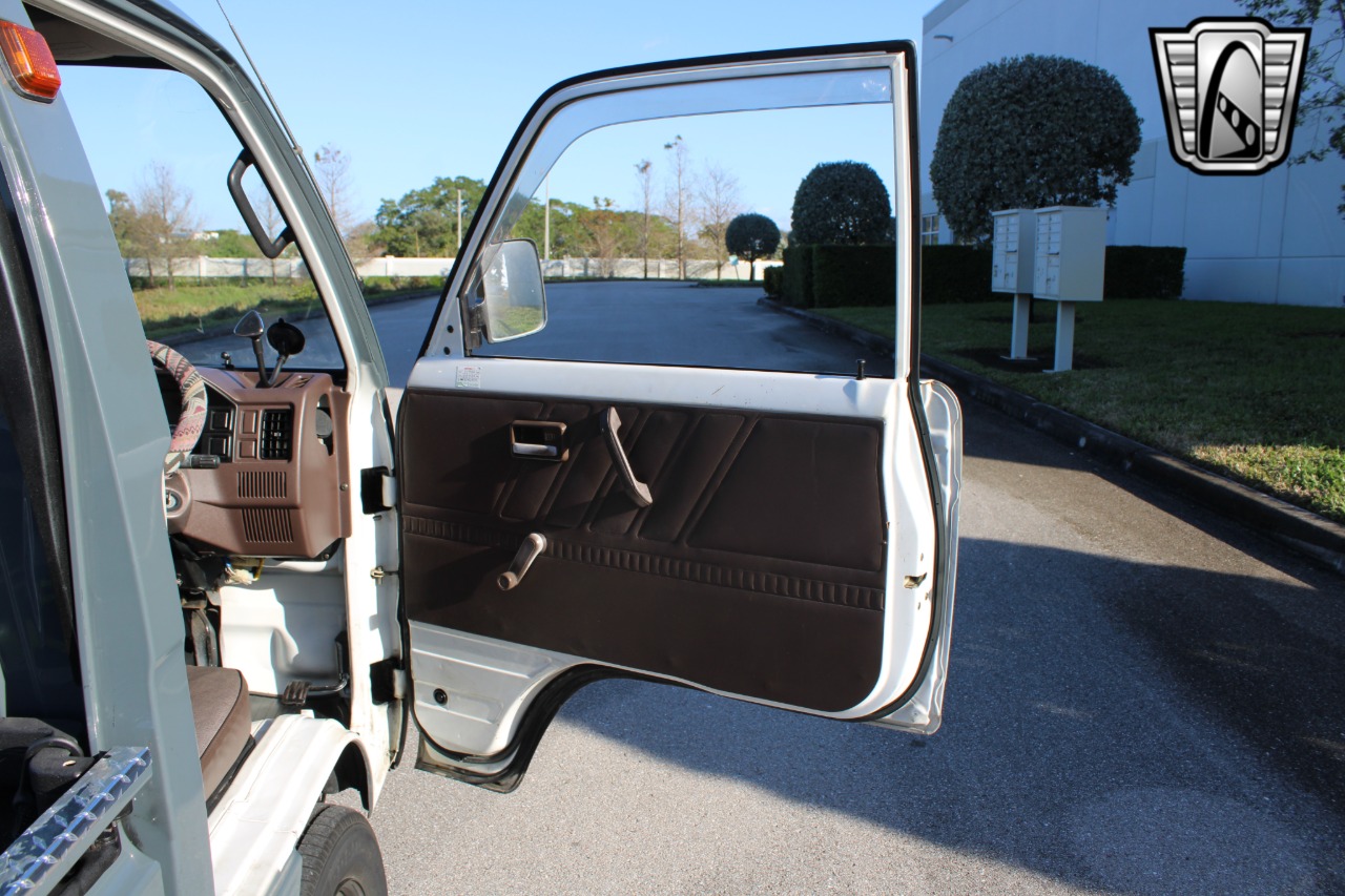 1989 Suzuki Carry