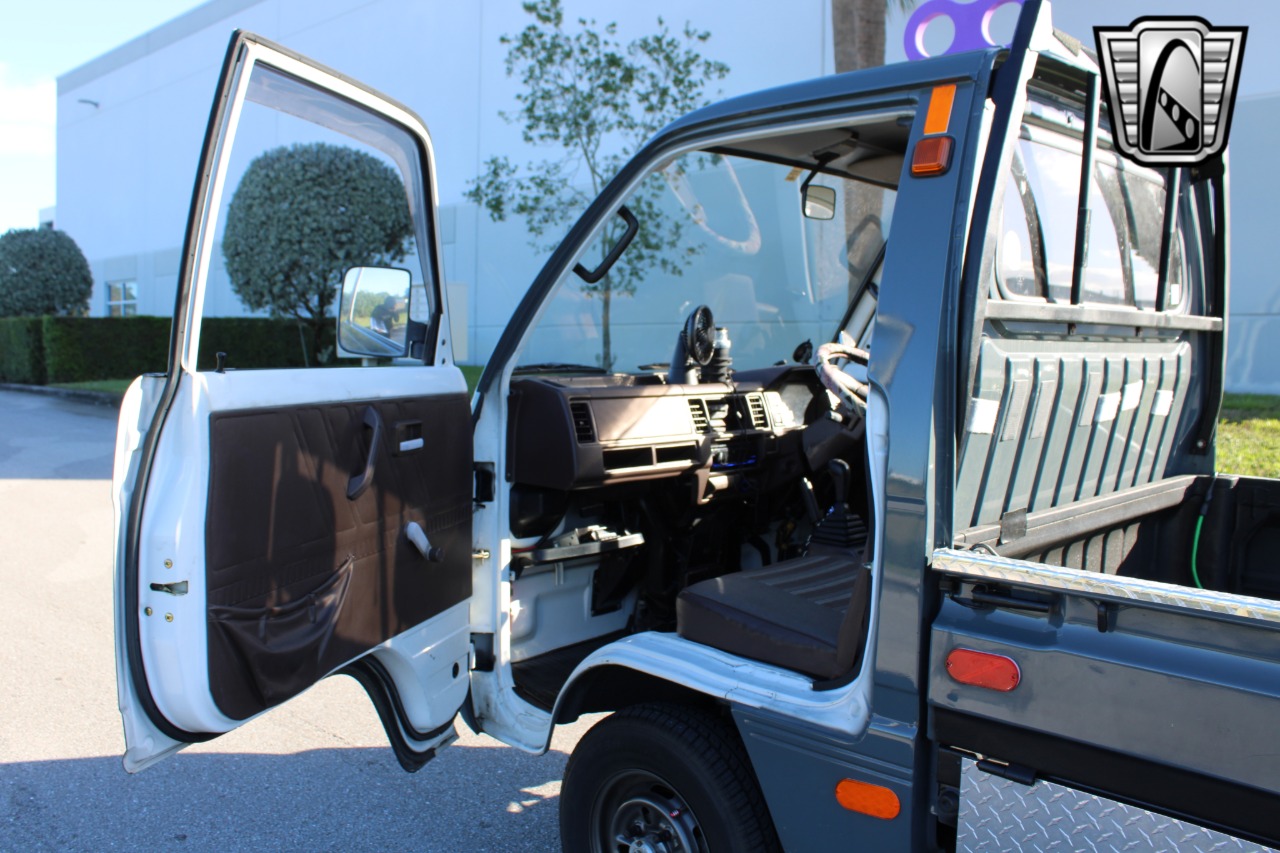 1989 Suzuki Carry