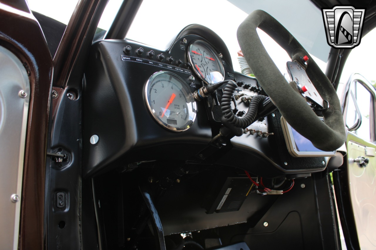 1973 Volkswagen Beetle Custom Baja Build