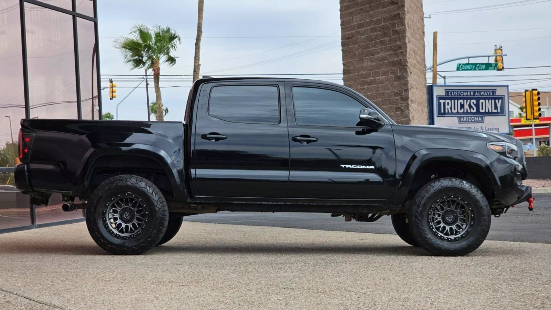 2023 Toyota Tacoma TRD Sport