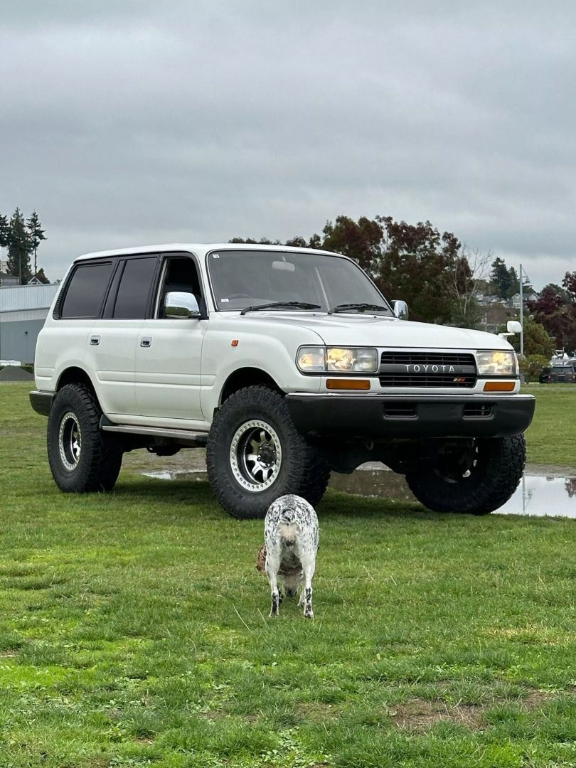  Toyota Land Cruiser
