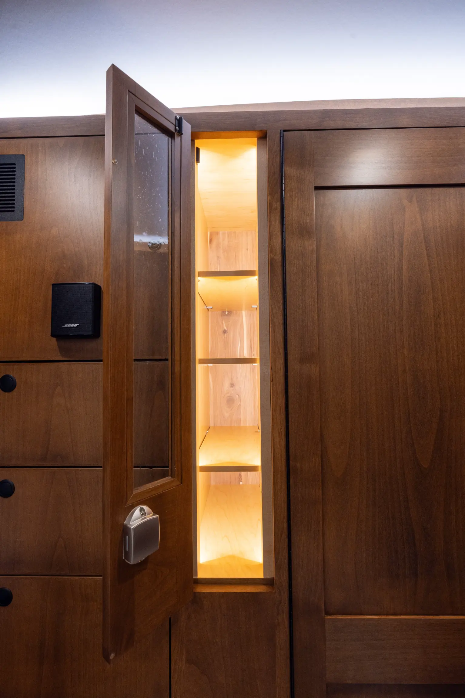 2021 EarthRoamer XV-LTi 032