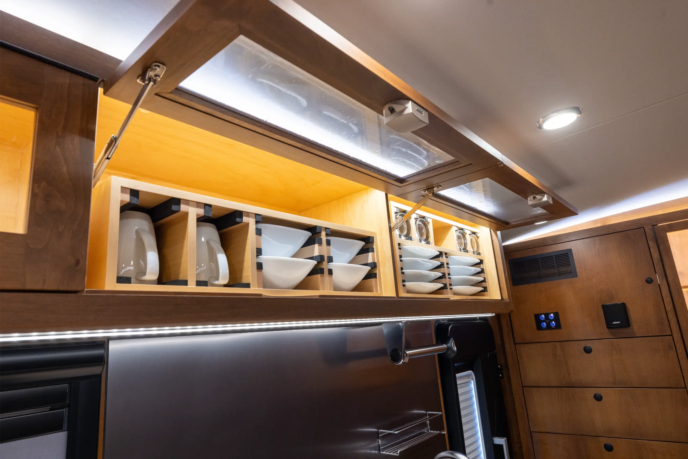 2021 EarthRoamer XV-LTi 032