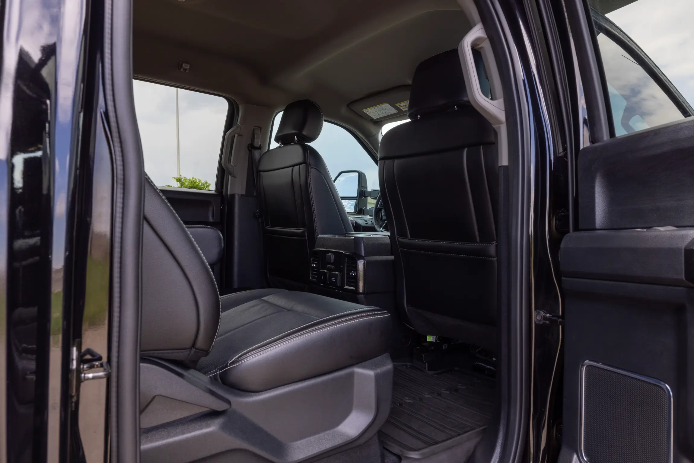 2021 EarthRoamer XV-LTi 032