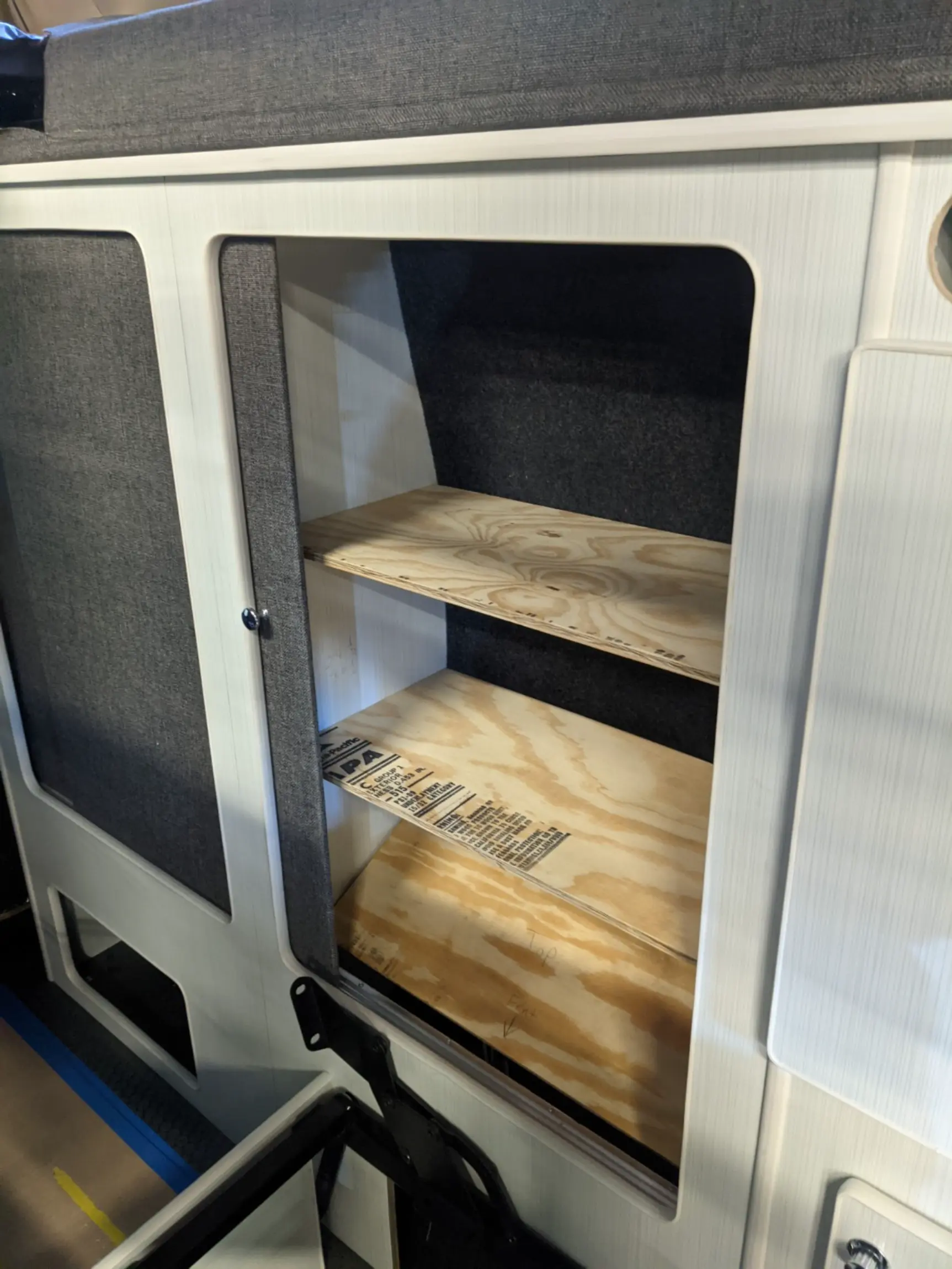 2020 Mercedes-Benz Sprinter 2500 144 in Sportsmobile 4×4