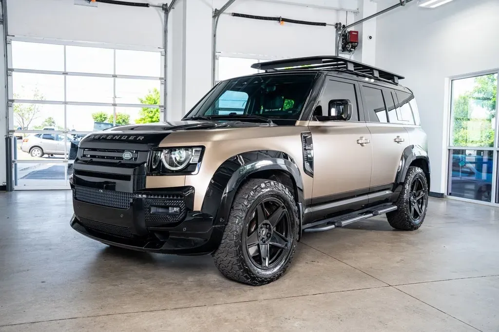 2025 Land Rover Defender 110 X