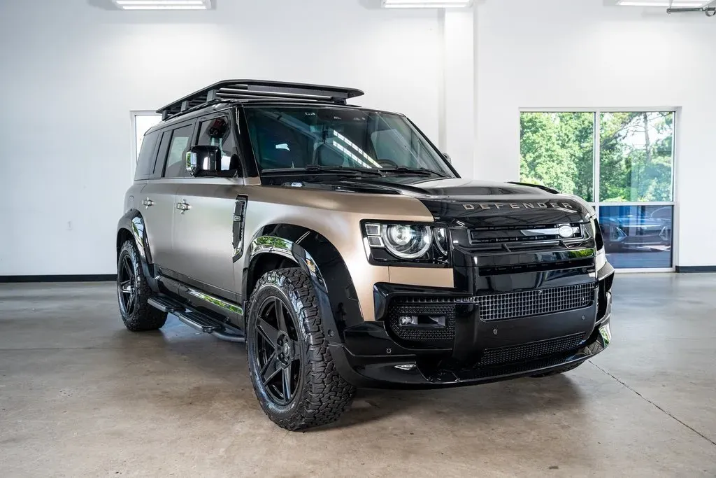  Land Rover Defender